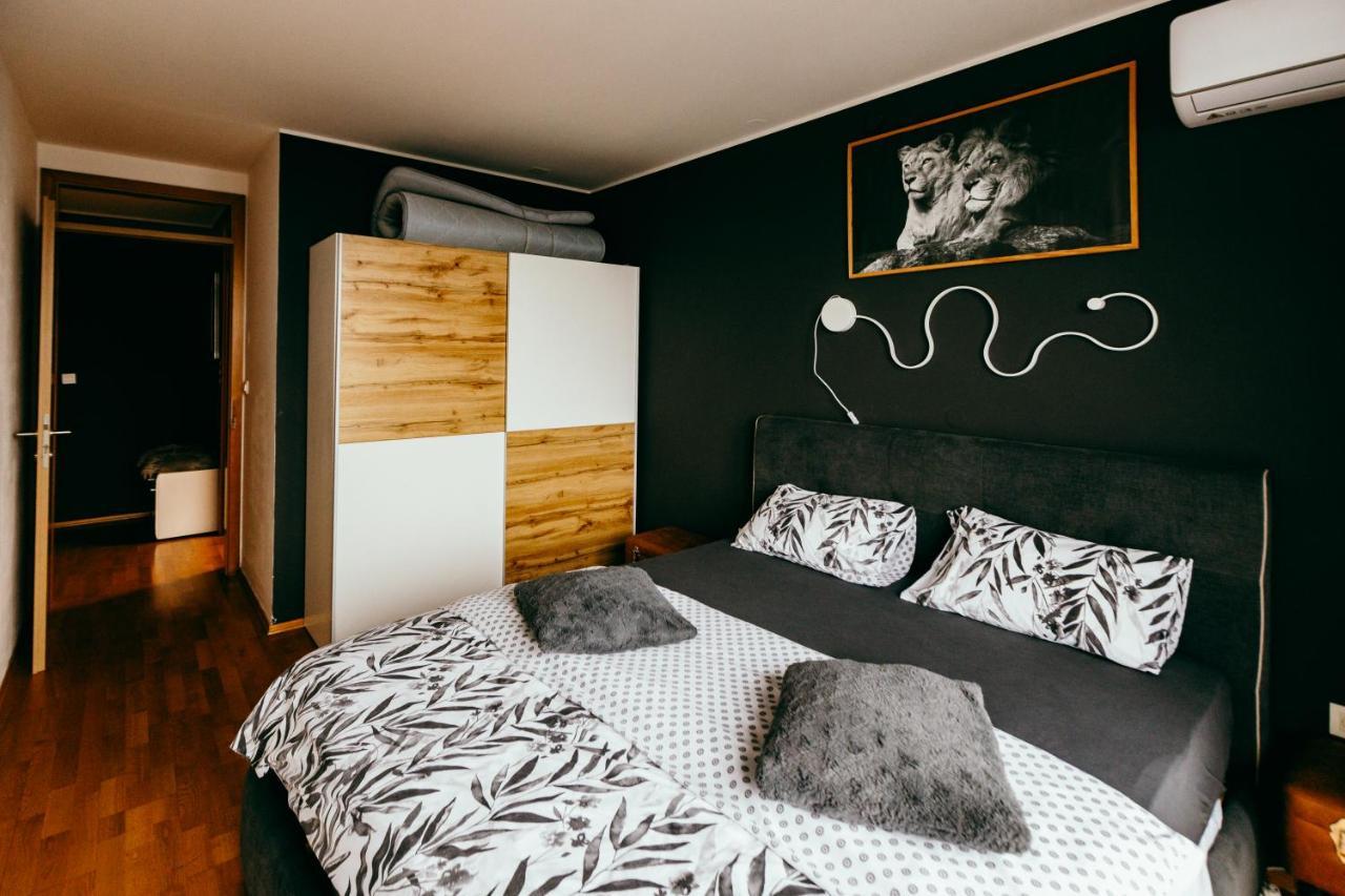 Hermes Apartment & 2 Free Garage Secured Parkings Ljubljana Extérieur photo